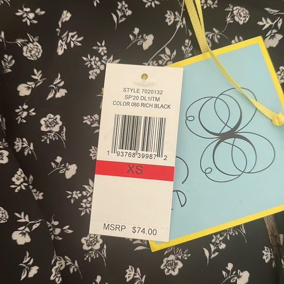 CeCe rich black XS shirt - Picture 5 of 6